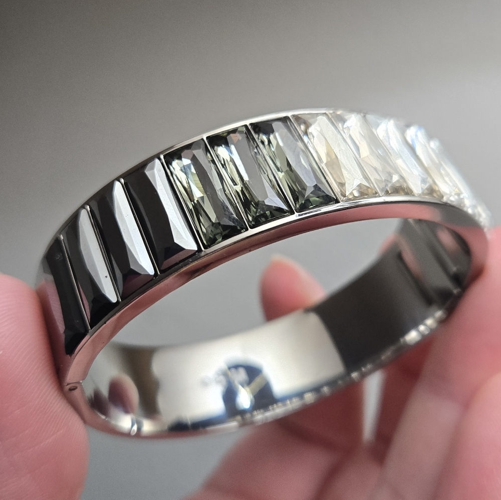 SWAROVSKI Silver Gray Ombre Crystal Baguette 6.75" Hinged Bangle Bracelet